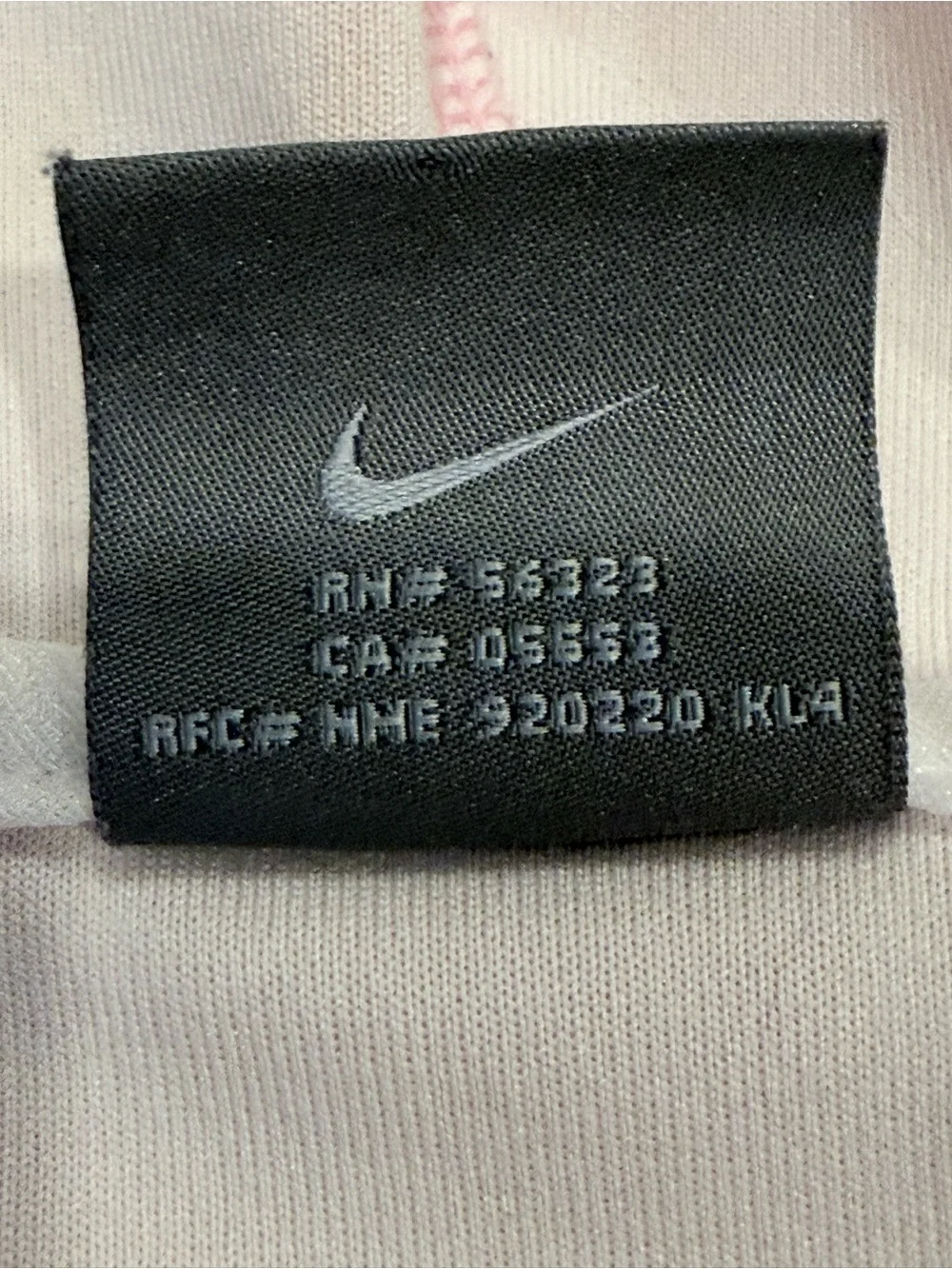 Nike women’s Medium Pink Full Zip Hoodie Jacket Mesh Side Panels Y2K Athletic